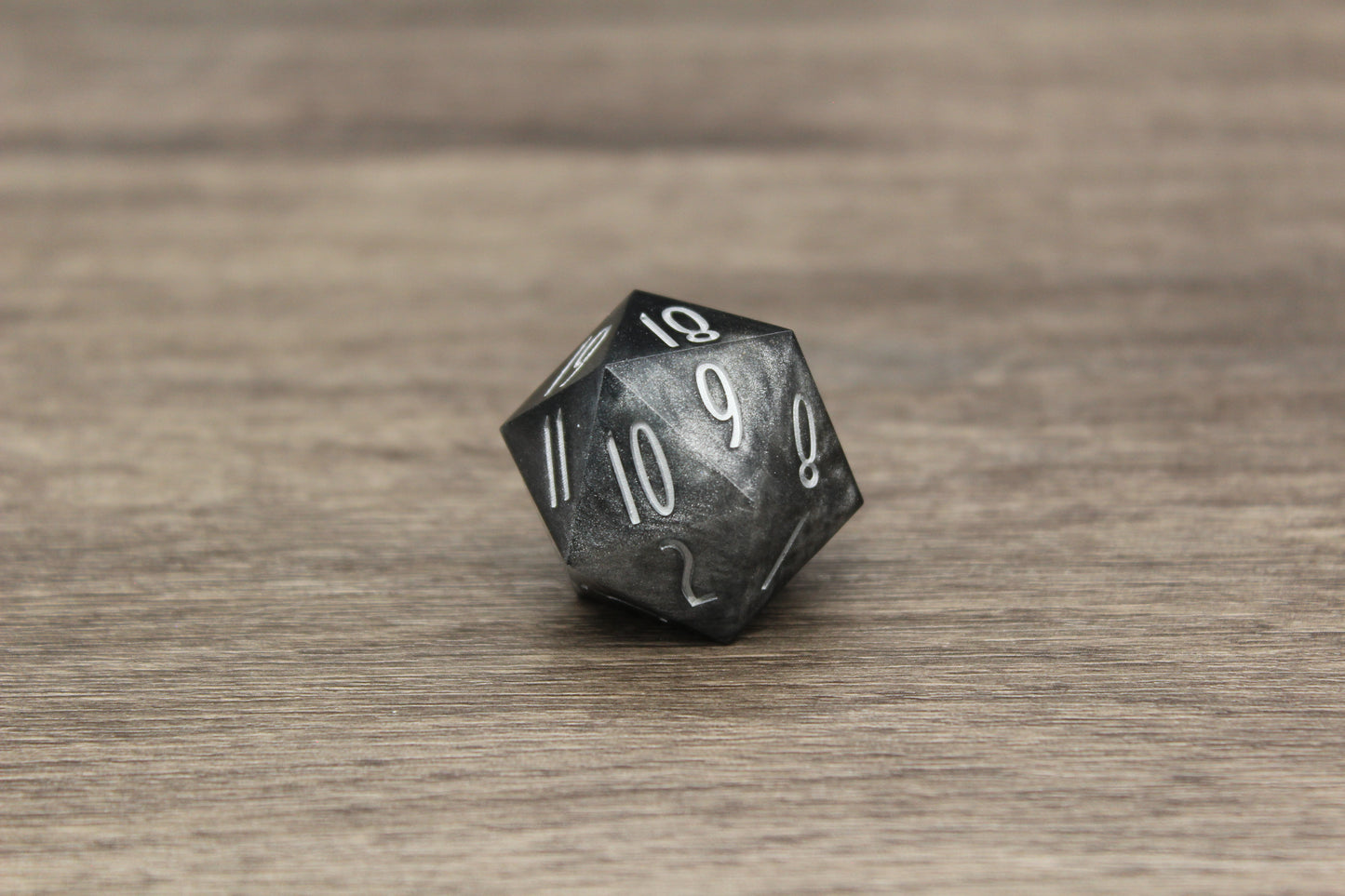 Dark Silver Spindown