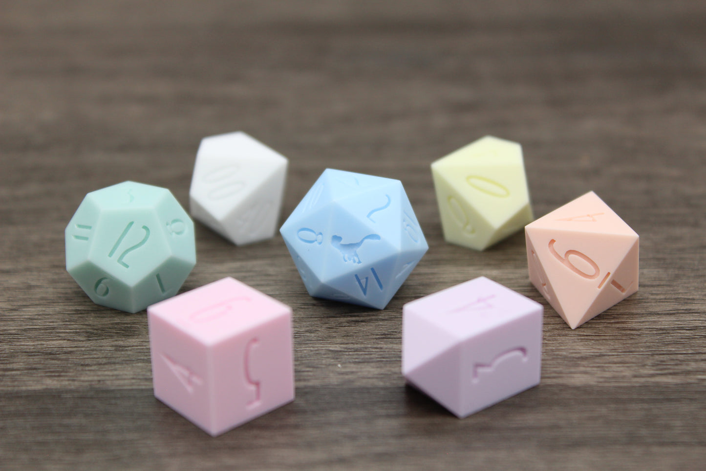 Raw Candy Heart (Blue D20) Dice Set