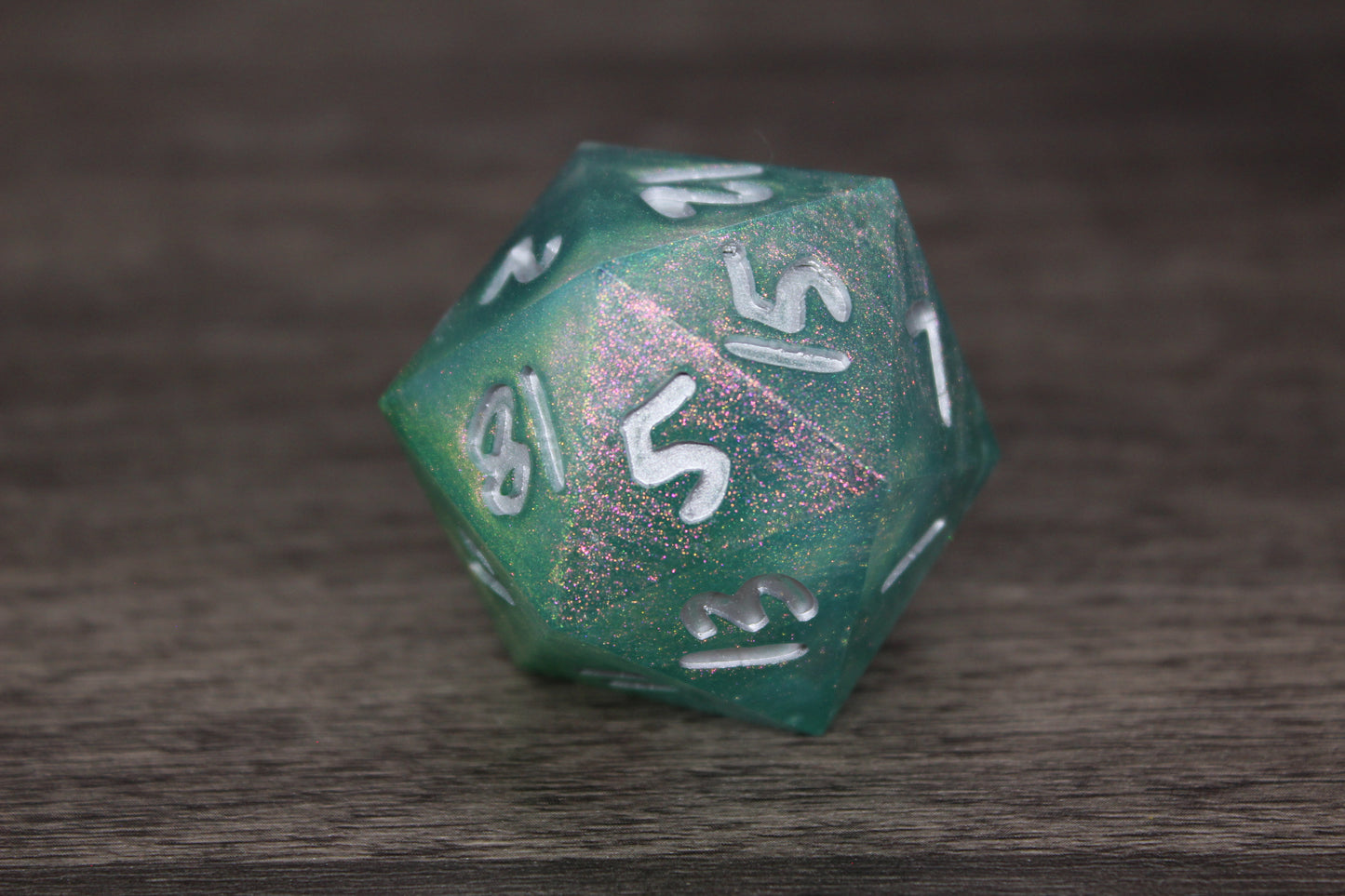 Mystic Mist 40mm D20