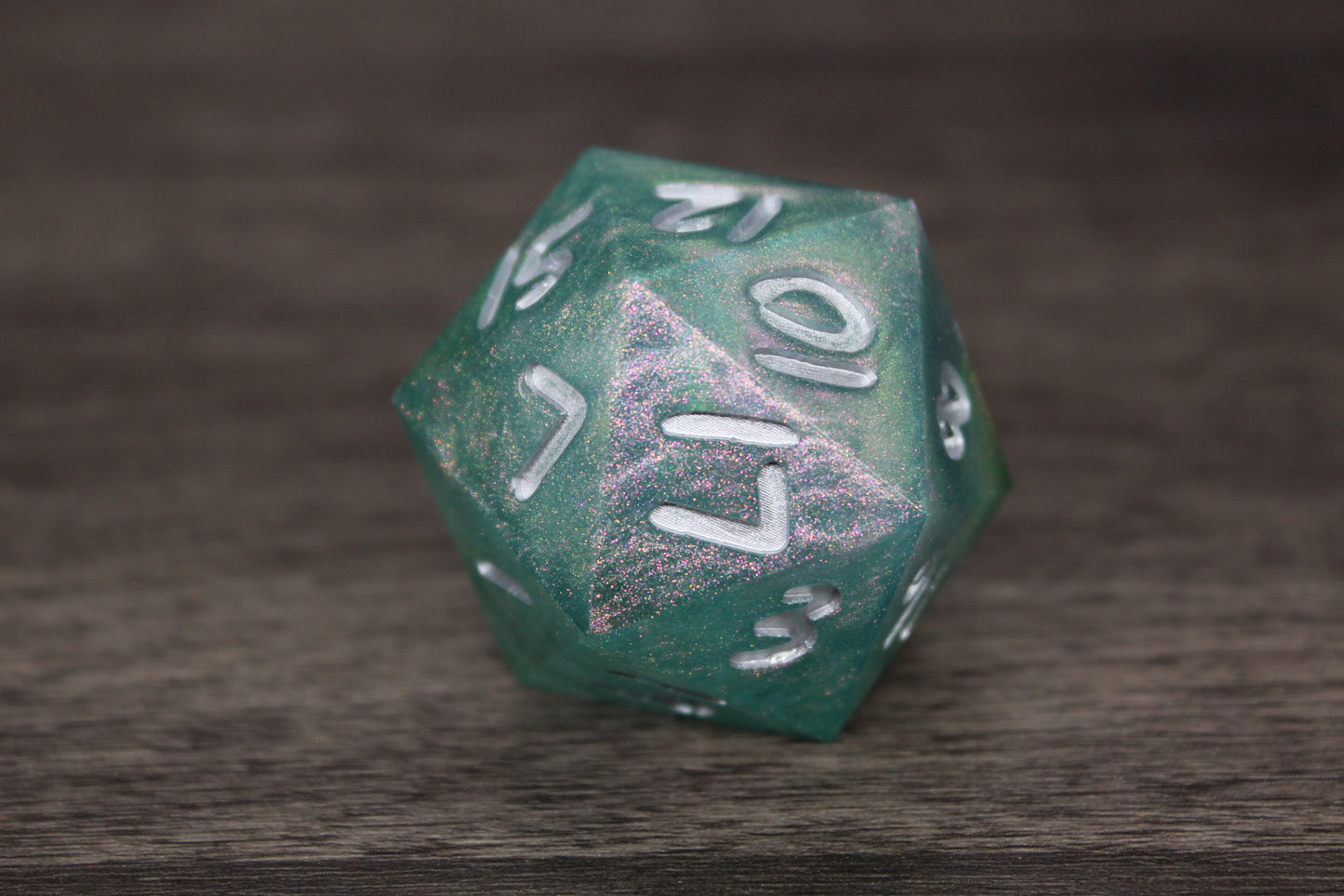 Mystic Mist 40mm D20