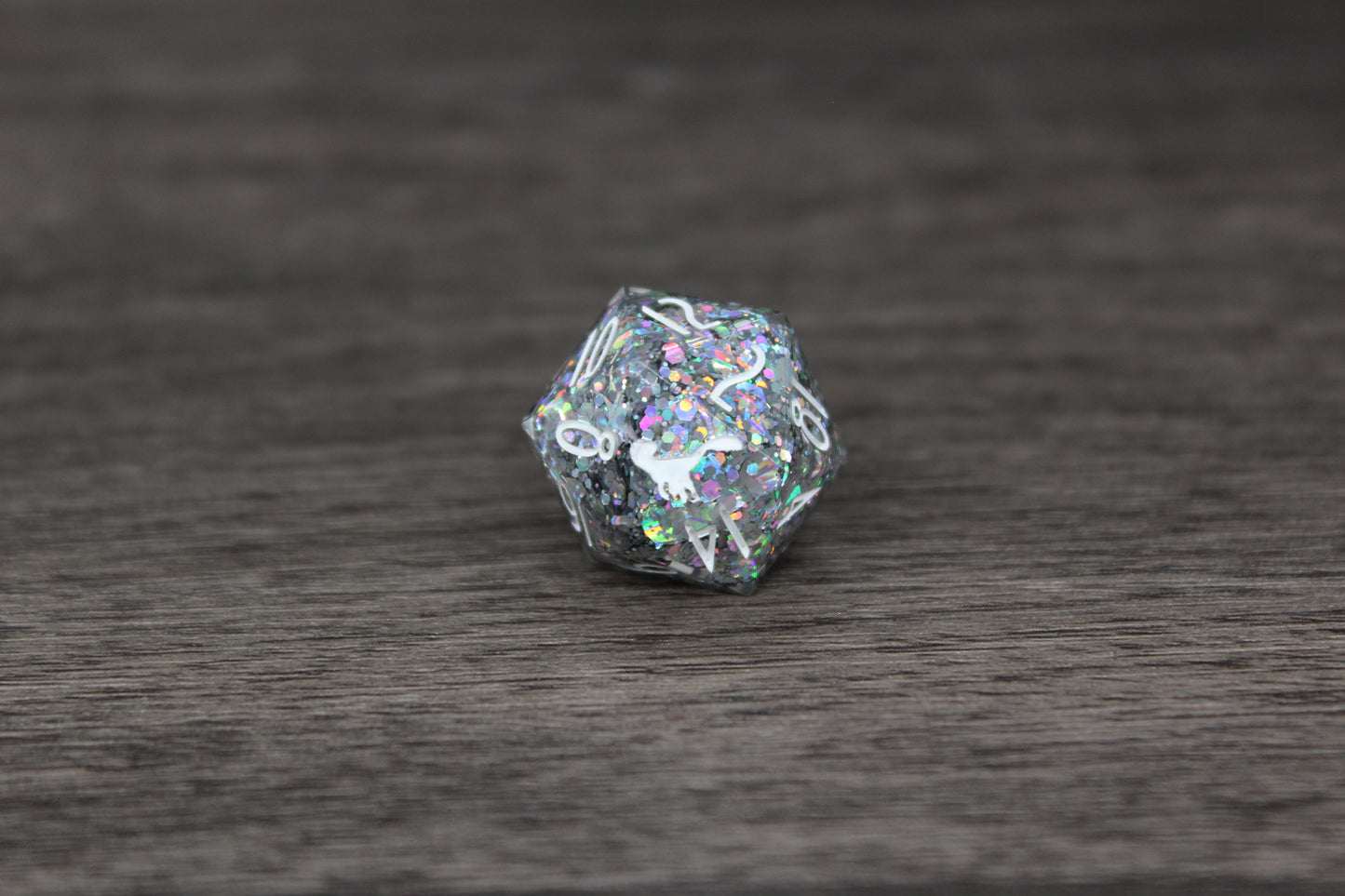 Silver Sparkle 20mm D20