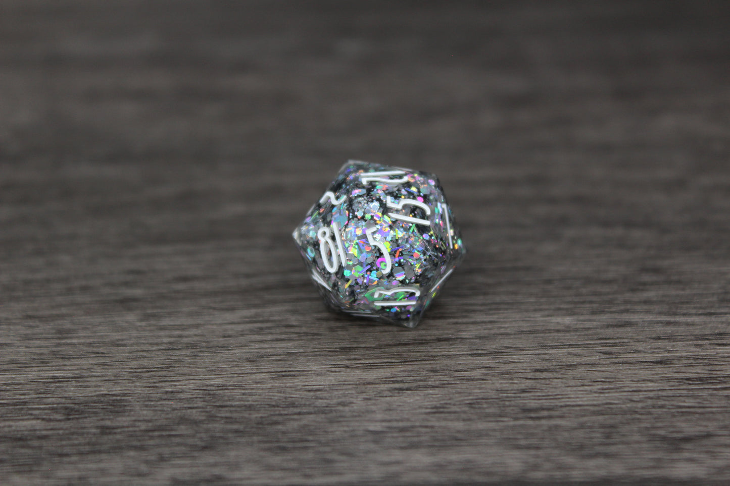Silver Sparkle 20mm D20