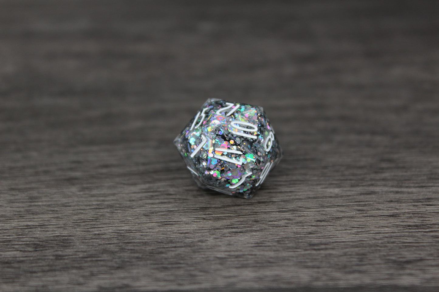 Silver Sparkle 20mm D20