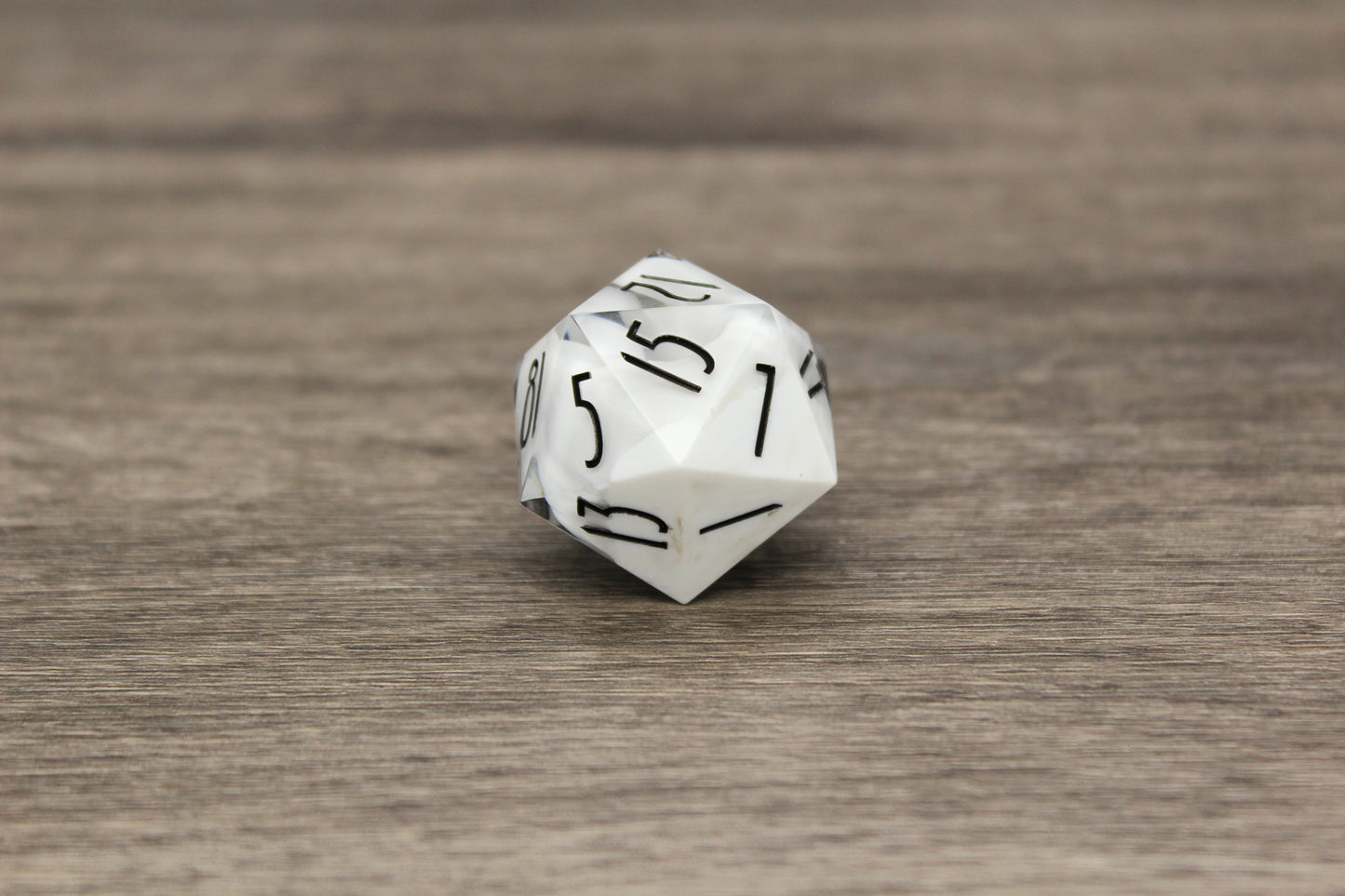 White 30mm D20