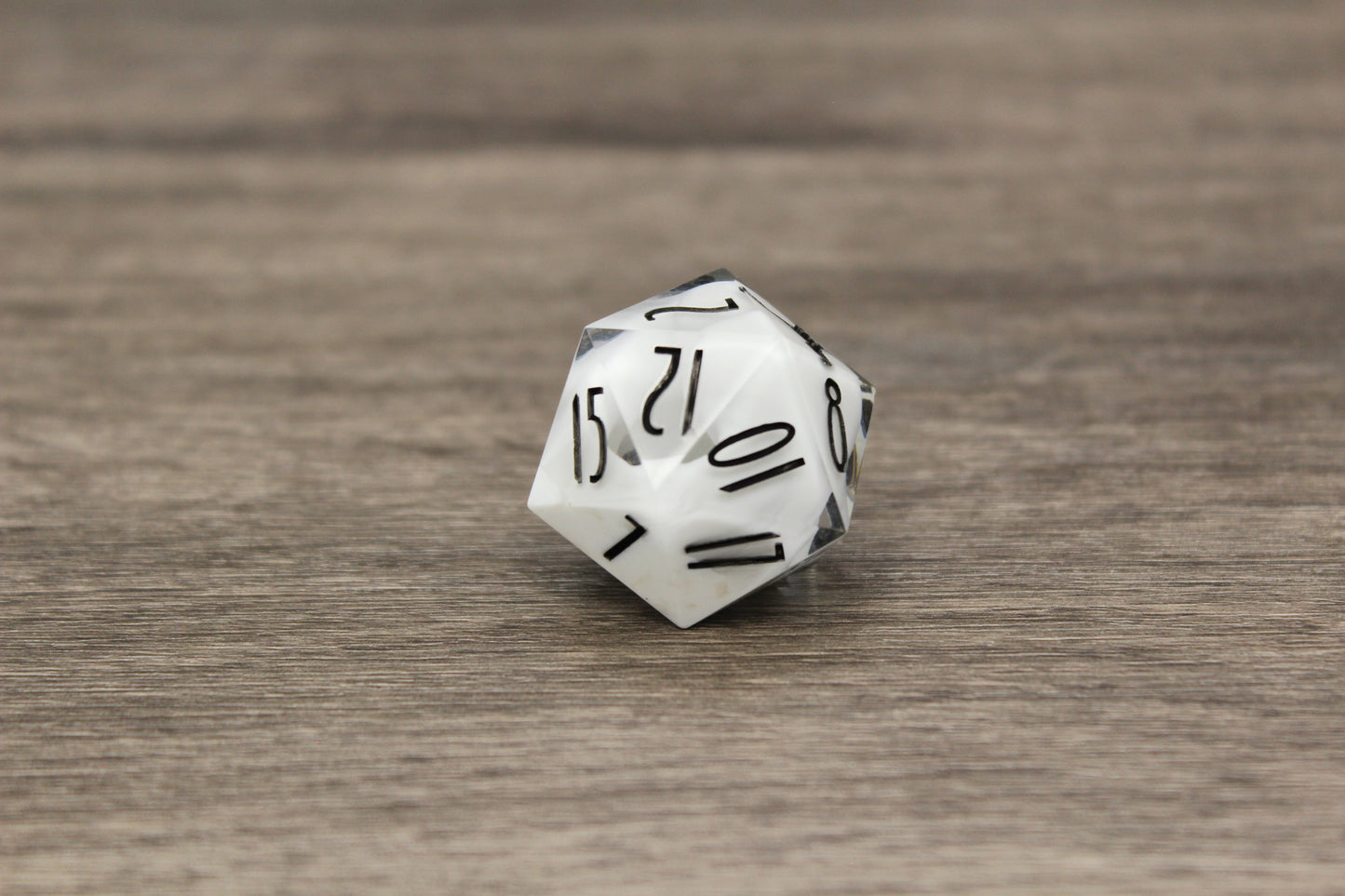 White 30mm D20