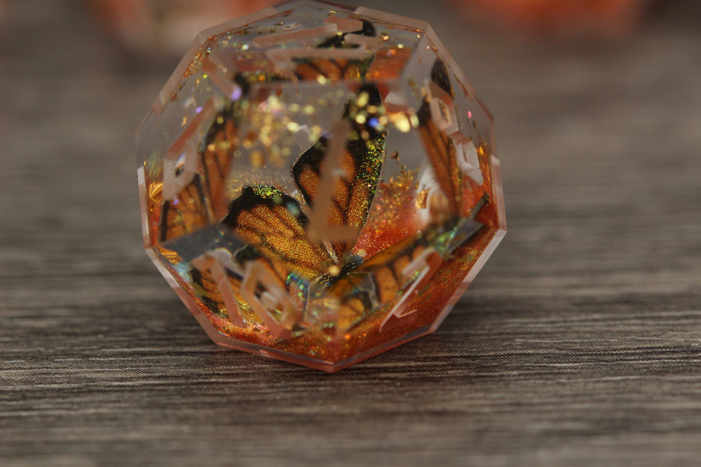 Raw Molten Monarch Dice Set