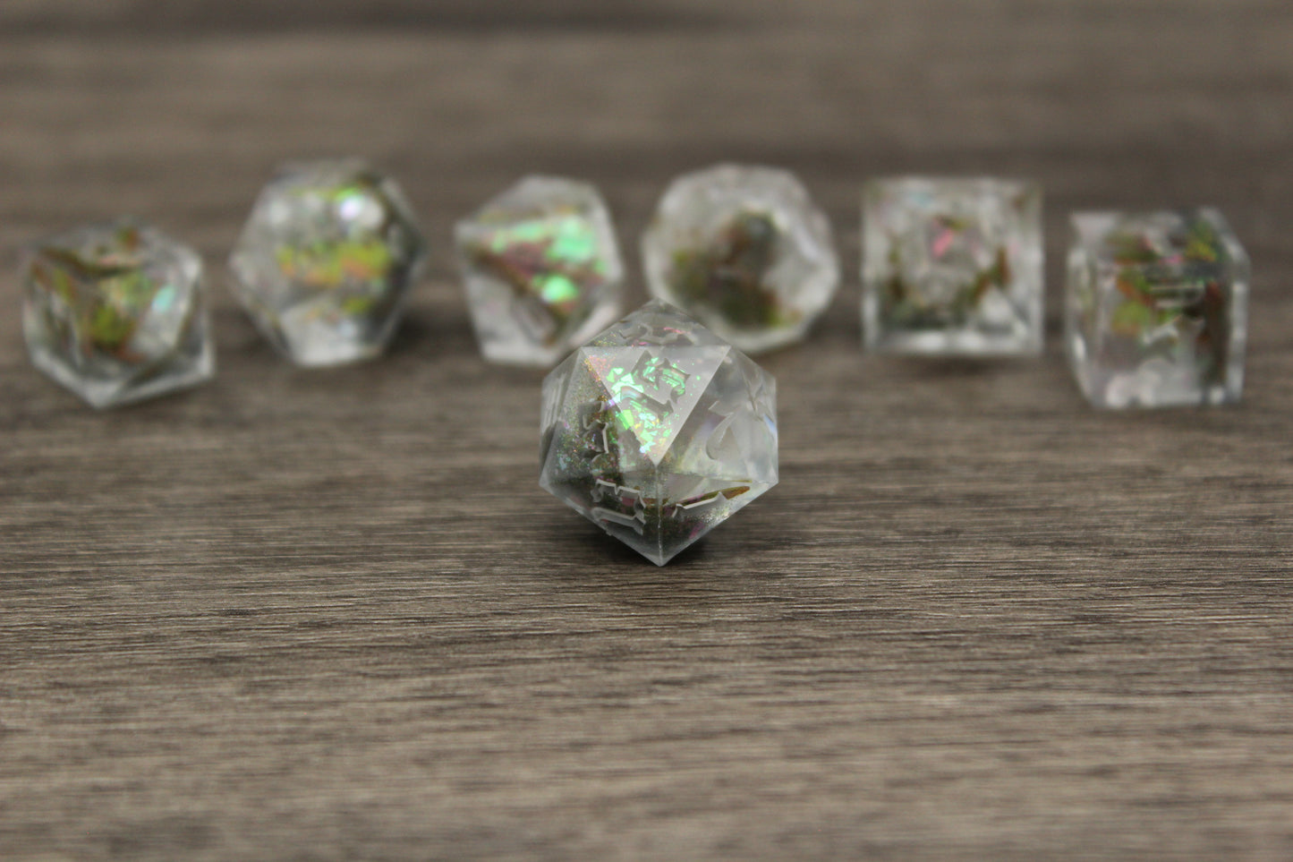 Raw Hybrid Luna Moth Dice Set