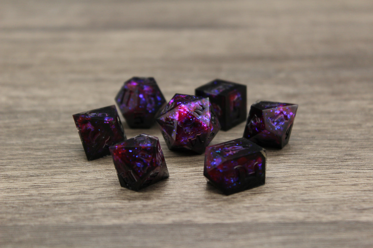 Raw Shining Darkness Dice Set